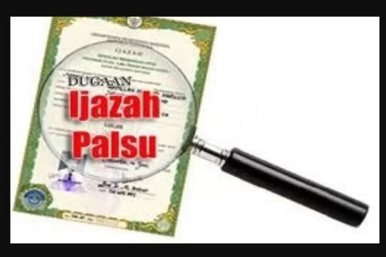 Tersangka Dugaan Pemalsuan Ijazah, Masyarakat Minta Kades Umakatahan Dicopot 1 Ijazah 3474762396