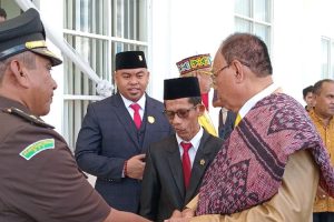 Bupati SBS Murka: OPD Malaka Ternyata Berutang Miliaran ke Rentenir, Sekwan Disorot Tajam!