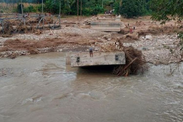 Ronaldo Asury Perjuangkan Pembangunan Kembali Jembatan Numponi, Urat Nadi Dapil III Malaka 1 Screenshot 20250515 145024 Gallery 3185067104