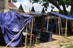 Janji Simon Nahak yang Tak Tumbuh: Lapangan Betun Dikepung Lapak, Bukan Taman Kota