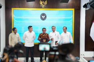 Presiden Prabowo Cabut 4 IUP di Raja Ampat demi Lindungi Lingkungan