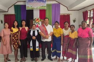 Disambut Hangat Jemaat, HMS Rayakan Ibadah Hari Minggu di Weliman