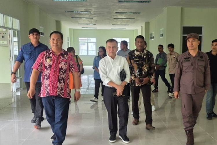 Breaking News! Wakajati NTT dan HMS Tinjau RS Pratama Wewiku yang Sarat Dugaan Korupsi 10 Screenshot 20250619 172920 WhatsApp 1823212896