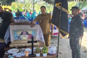 Wakil Bupati Malaka Melayat Korban Penikaman di Litamali: “Stop Baku Serang Sudah!”