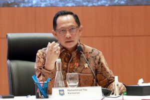 Prabowo Tak Mau Rakyat Terbebani, Tito Karnavian Ingatkan Daerah Soal PBB