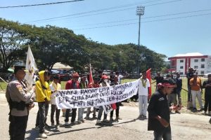 Revolusi atau Komedi Jalanan? Aliansi Revolusi Malaka Bungkam Soal RS Pratama Wewiku dan Septic Tank