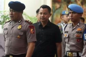 Dari Lebanon hingga Papua, Siapa Sosok Kompol Cosmas Kaju Gae yang Jadi Sorotan?