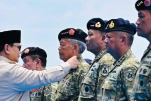 Prabowo Anugerahkan Pangkat Istimewa, Siapa Saja 11 Purnawirawan TNI yang Terpilih?