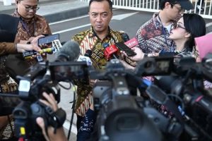 Usai Tiba di Tanah Air, Presiden Prabowo Langsung Pimpin Rapat Bahas Isu Strategis Nasional