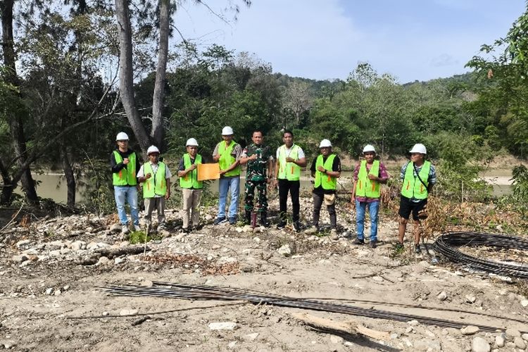 SBS HMS Buka Akses ke Numbei: Ketika Kampung Tua Itu Akhirnya Mencium Bau Kemerdekaan