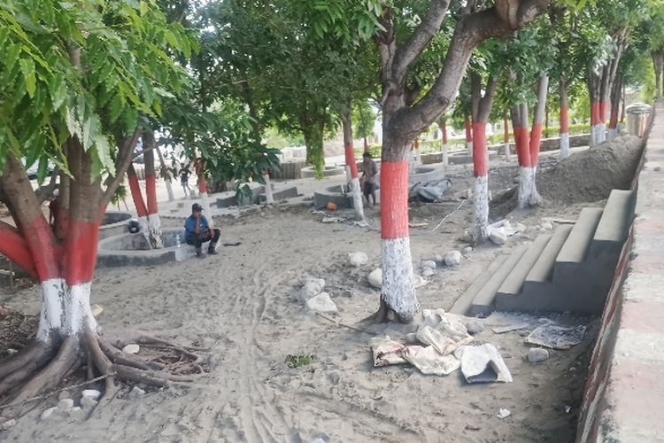 SBS HMS Benahi Taman Kantor Bupati Malaka, Ruang Publik Nyaman Mulai Dihadirkan 1 Screenshot 2025 12 14 09 38 57 53 6012fa4d4ddec268fc5c7112cbb265e7 2923944643
