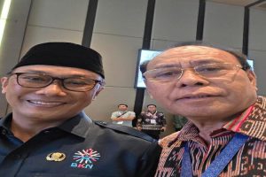 Bupati Malaka Bertemu Teman Masa Mudanya, Kepala BKN Prof. Zudan Arif di Rakernas APKASI 2026