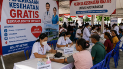 Semarak HUT ke-81 RI, RSUPP Betun Gelar Pemeriksaan Kesehatan Gratis Bersama Dokter Spesialis di Lapangan Misi 6 file_0000000015ec82078c3b20717e477bd2
