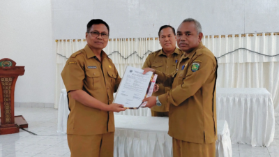 Serah Terima Jabatan Sekda Malaka, Ferdinand Un Muti Serahkan Tugas kepada Aloisius Werang 8 20260921_122751
