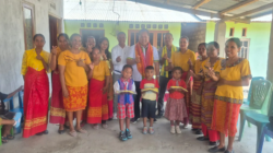 Bupati Malaka Melalui Wakil Bupati HMS Salurkan Bantuan Seragam untuk 114 Anak PAUD Gugus Aintasi 2 IMG-20261028-WA0052